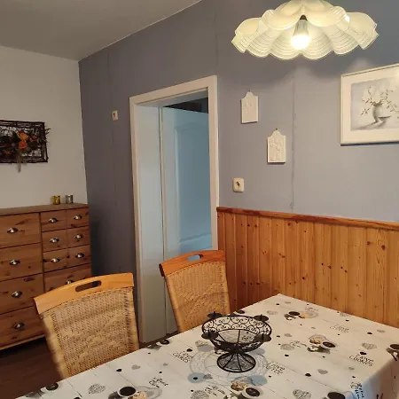Maila Apartment *